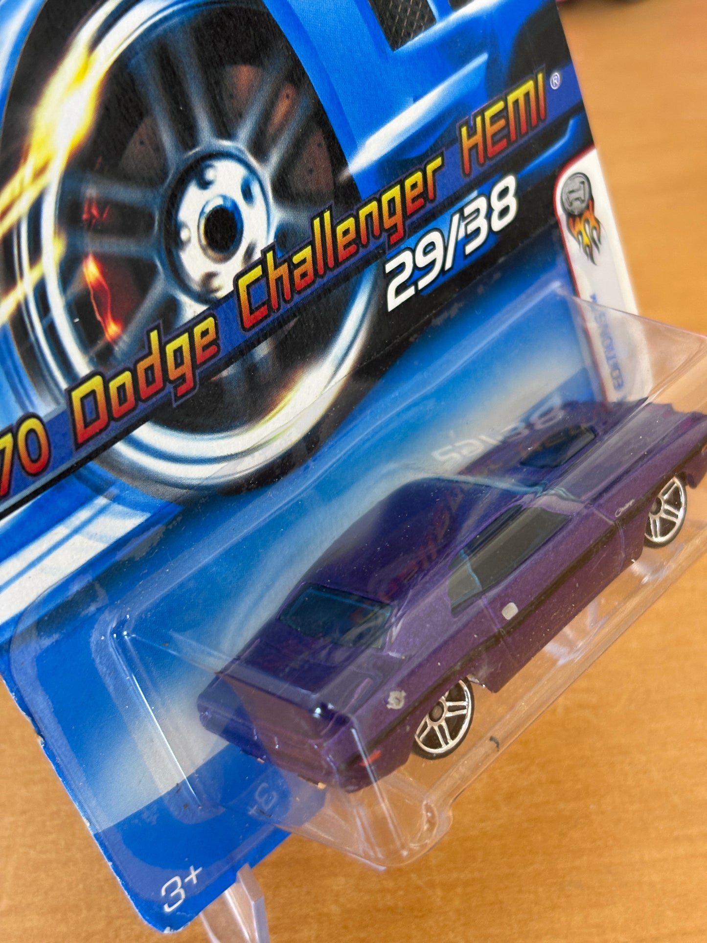Hot Wheels Mainline / '70 Dodge Challenger Hemi / 2006 First Editions 29/38
