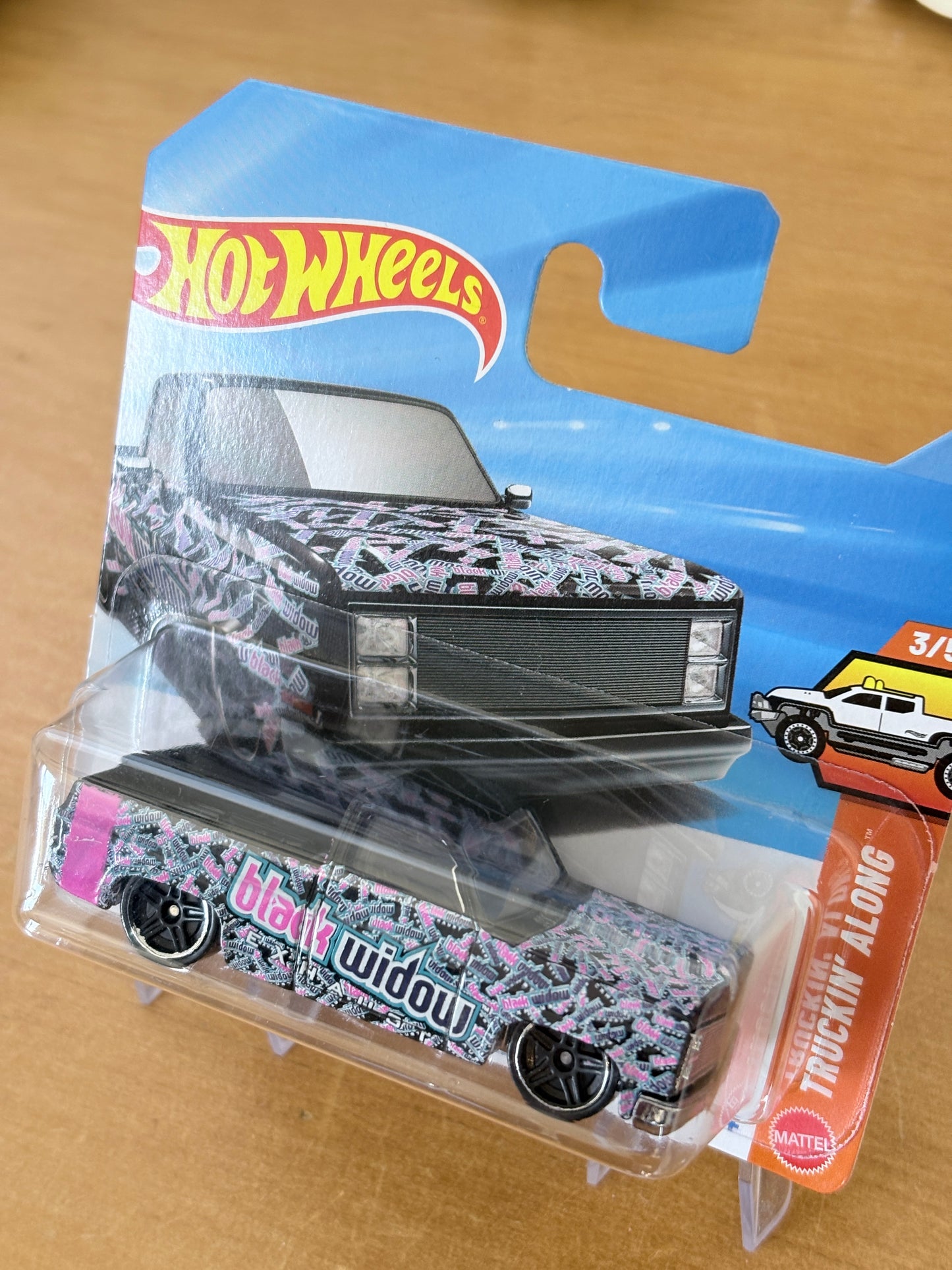 Hot Wheels Mainline / '83 Chevy Silverado / 2026 Truckin Along 3/5 Short Card