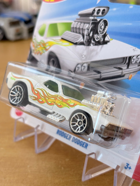 Hot Wheels Mainline / Rodger Dodger / 2025 HW Let's Race 4/5