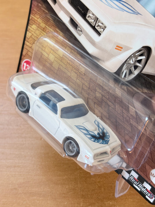 Hot Wheels Premium | '77 Pontiac Firebird TA | 2026 HW Boulevard 134