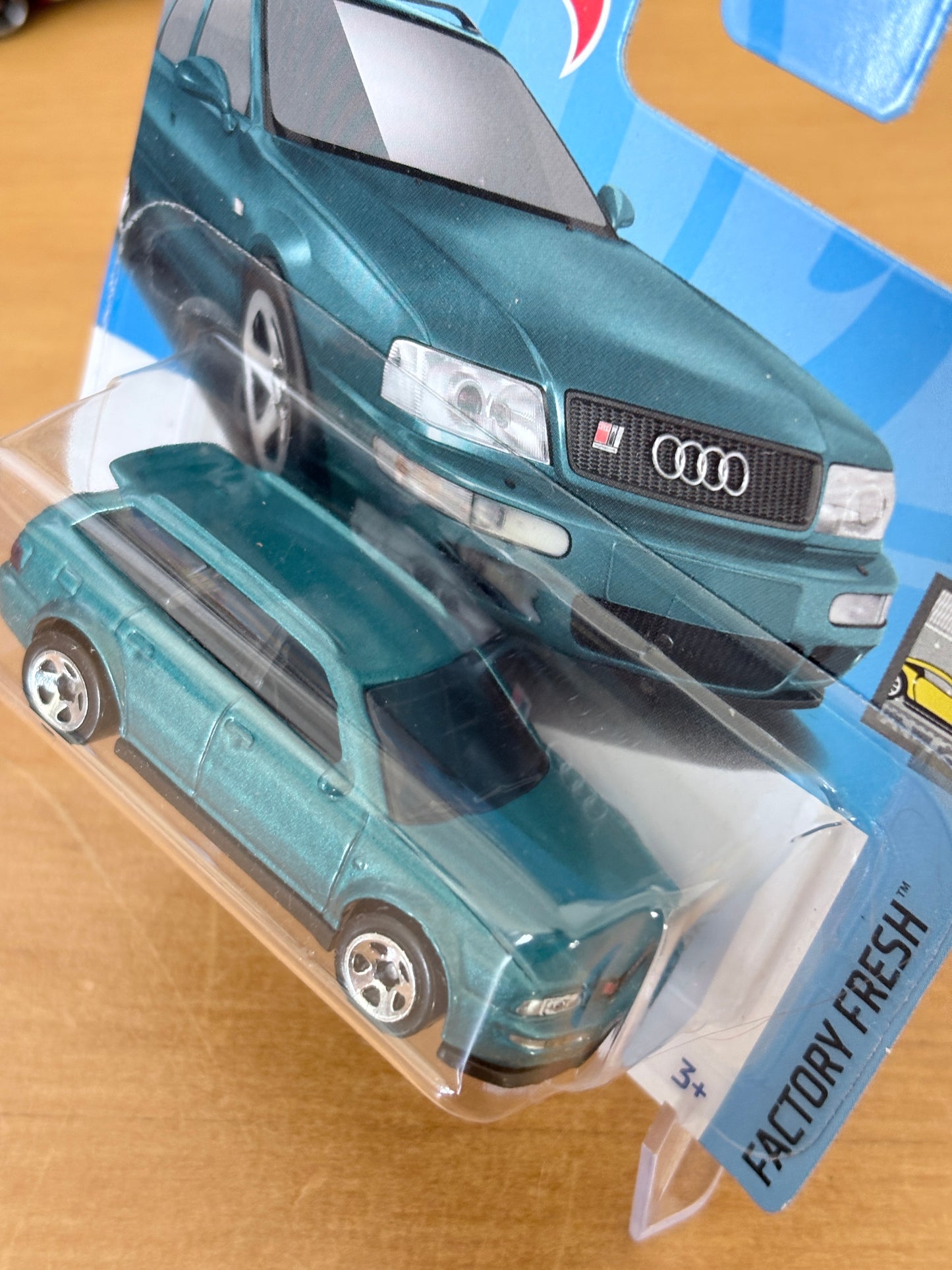 Hot Wheels Mainline | '94 Audi Avant RS2 | 2024 Factory Fresh 9/10 Short Card