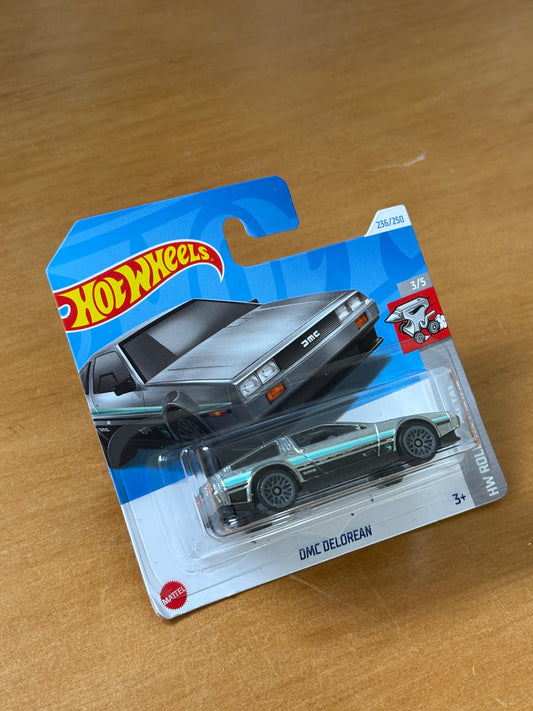 Hot Wheels Mainline Treasure Hunt / DMC Delorean / 2025 HW Rolling Metal 3/5