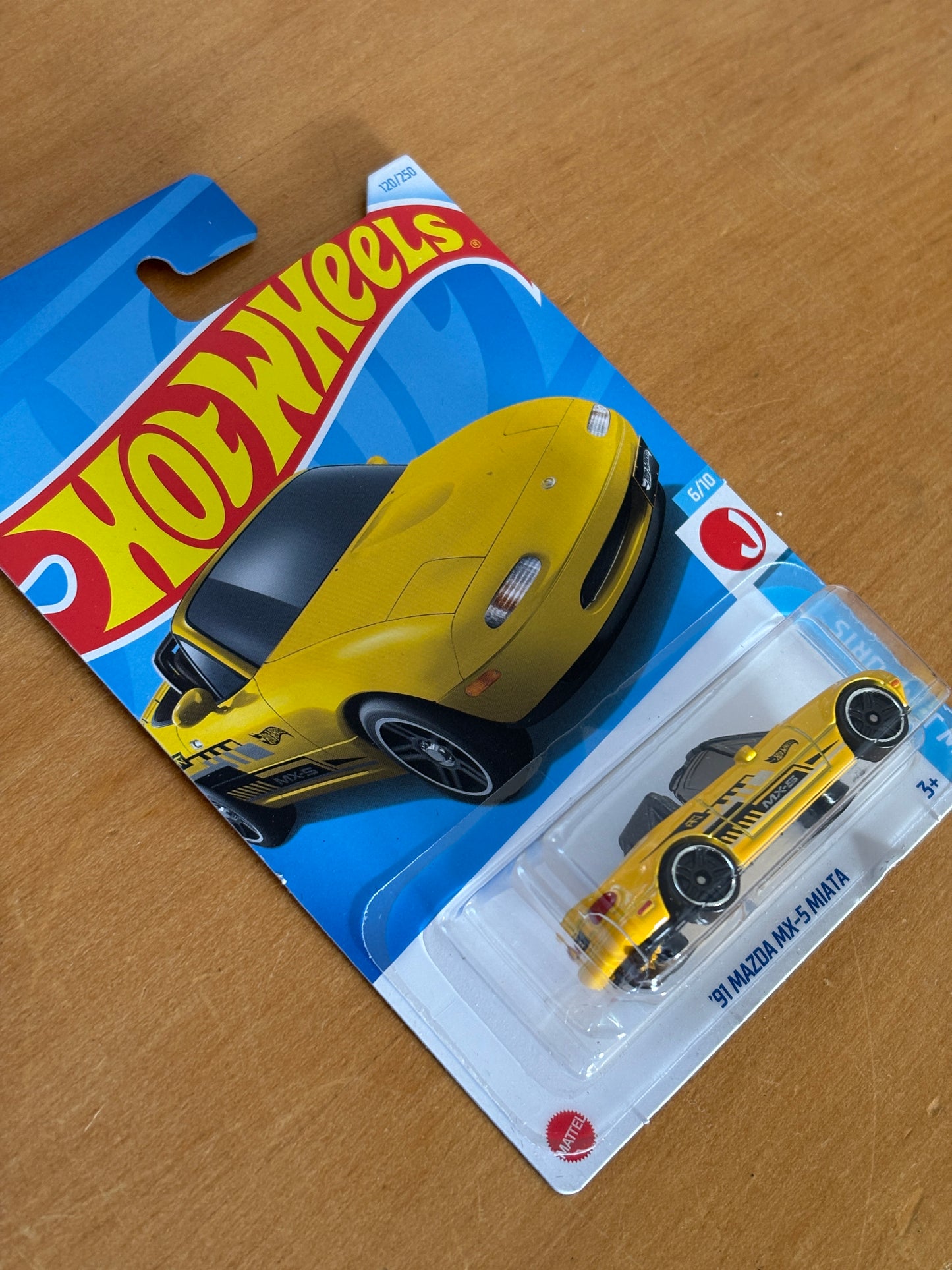 Hot Wheels Mainline / '91 Mazda MX-5 Miata / 2024 HW J-Imports 6/10