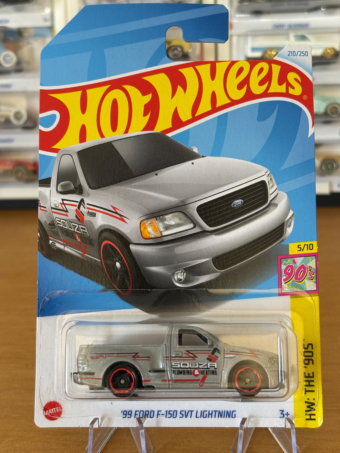 Hot Wheels Mainline / '99 Ford F-150 SVT Lightning / 2024 HW The 90s 5/10 (Grey)