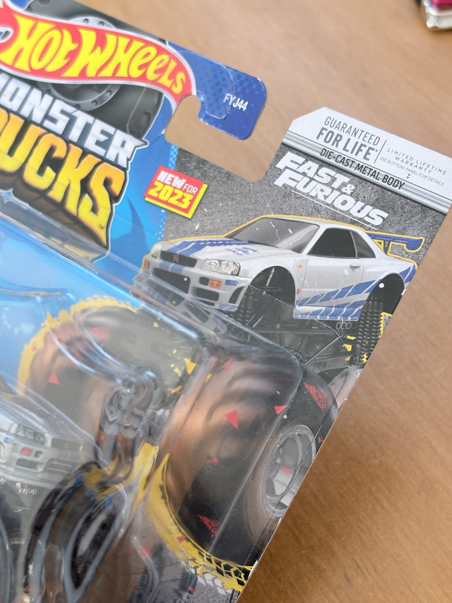 Hot Wheels Monster Trucks / Fast & Furious Nissan Skyline / Fast & Furious