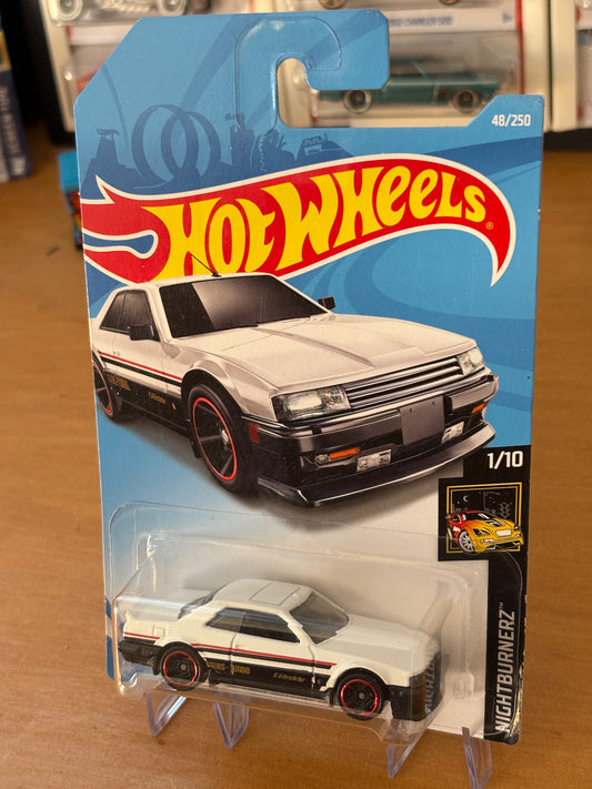 Hot Wheels Mainline / Nissan Skyline RS (KDR30) / 2017 HW Nightburnerz 1/10 (White)