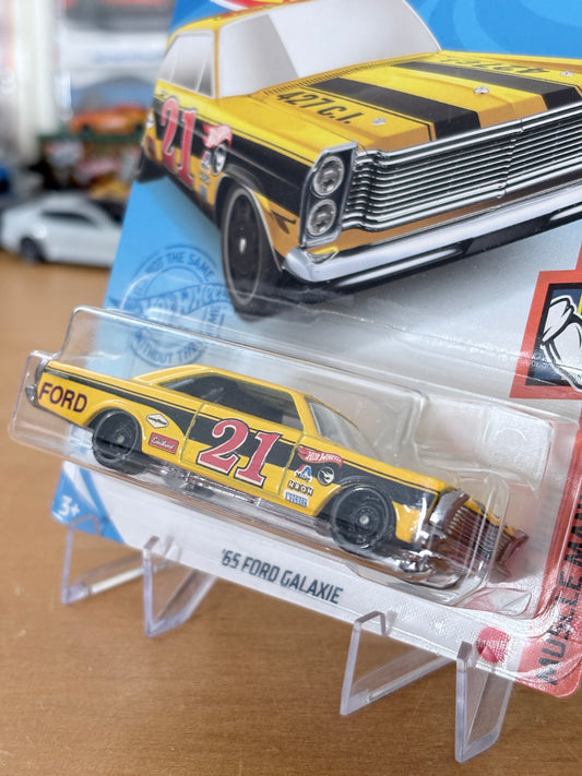 Hot Wheels Mainline | '65 Ford Galaxie | 2021 Muscle Mania 8/10