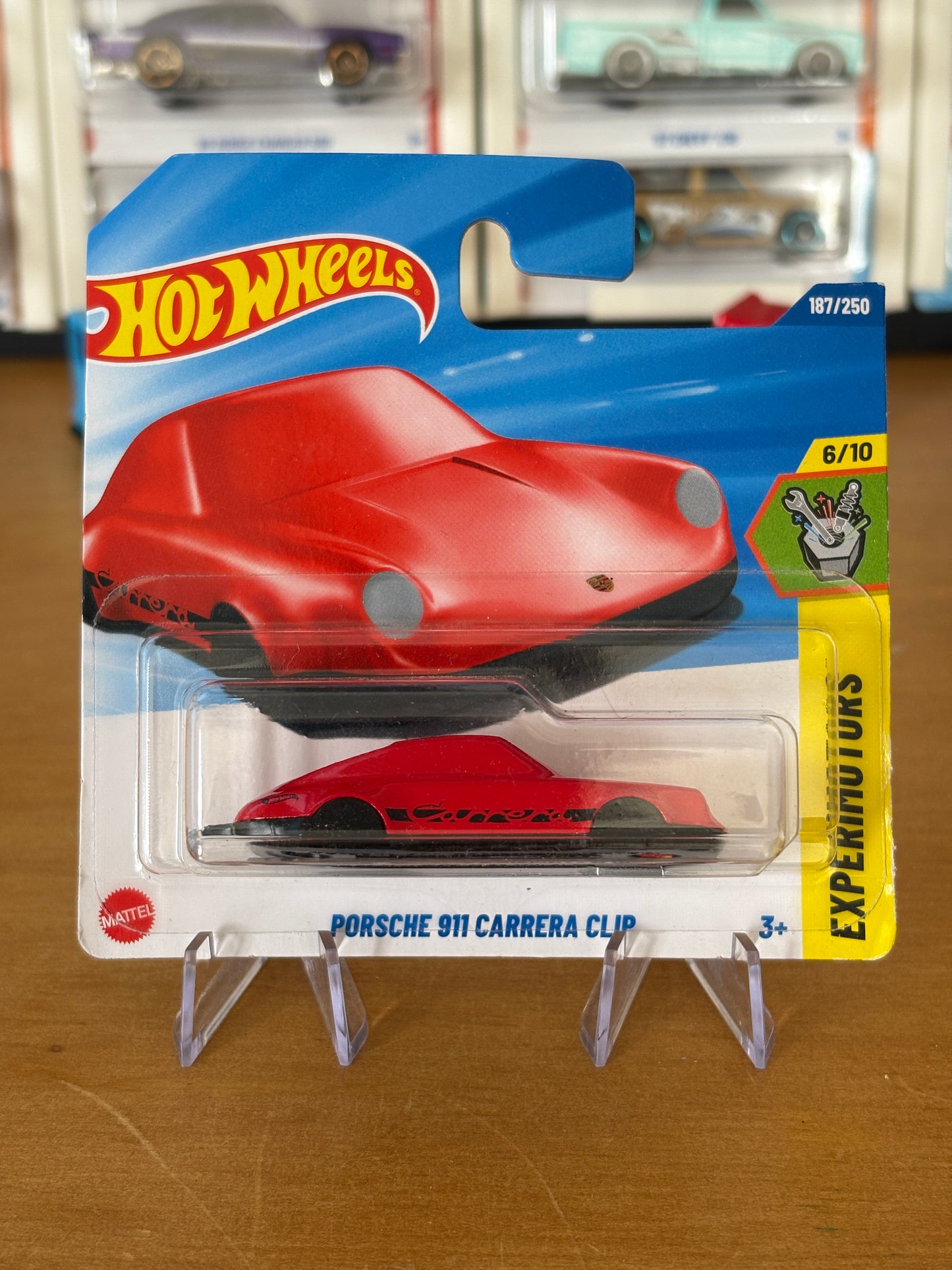 Hot Wheels Mainline / Porsche 911 Carrera Clip / 2025 HW: Experimotors 6/10 Short Card