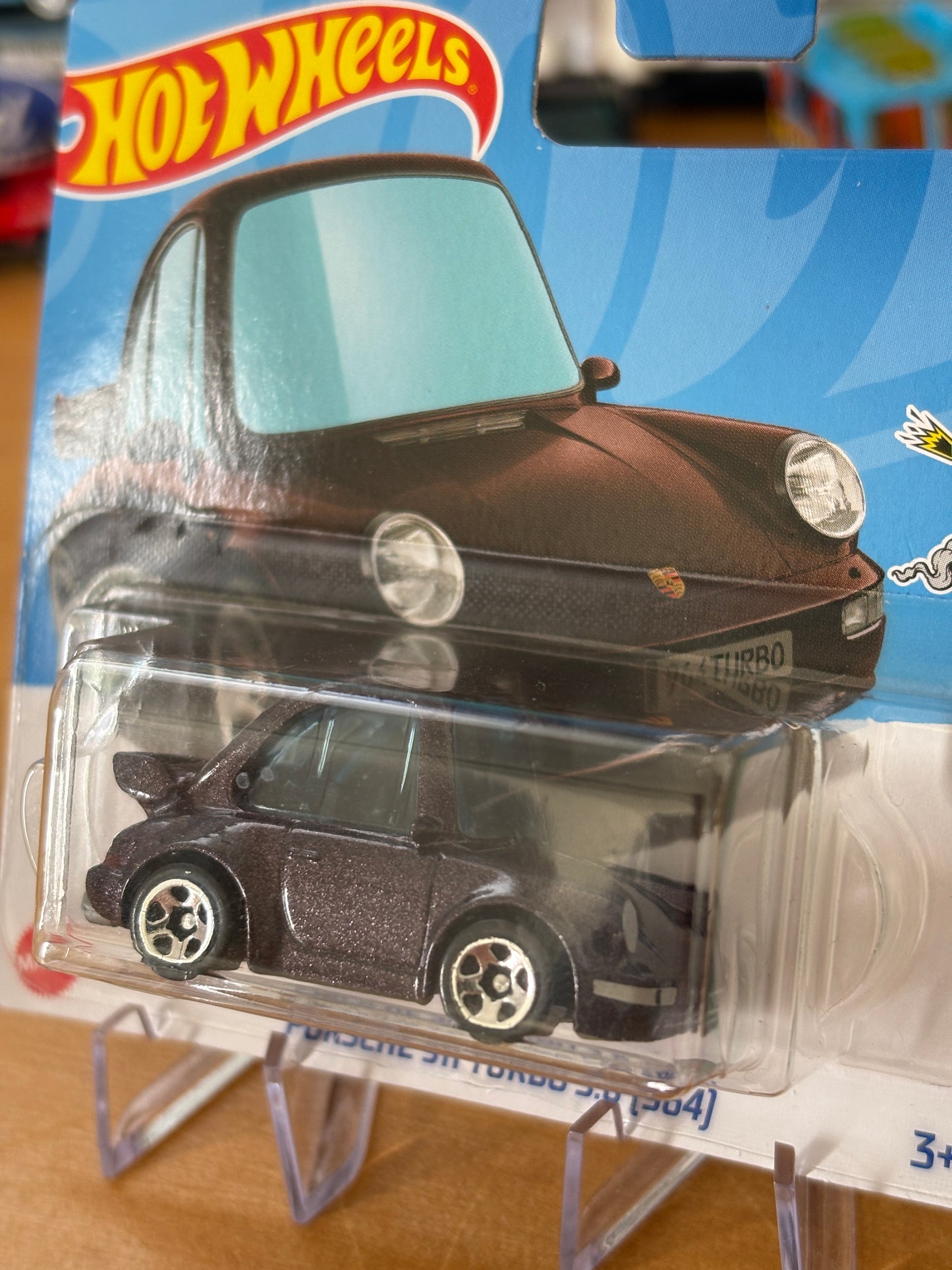 Hot Wheels Mainline / Porsche 911 Turbo 3.6 (964) / 2024 HW Tooned 2/5 Short Card