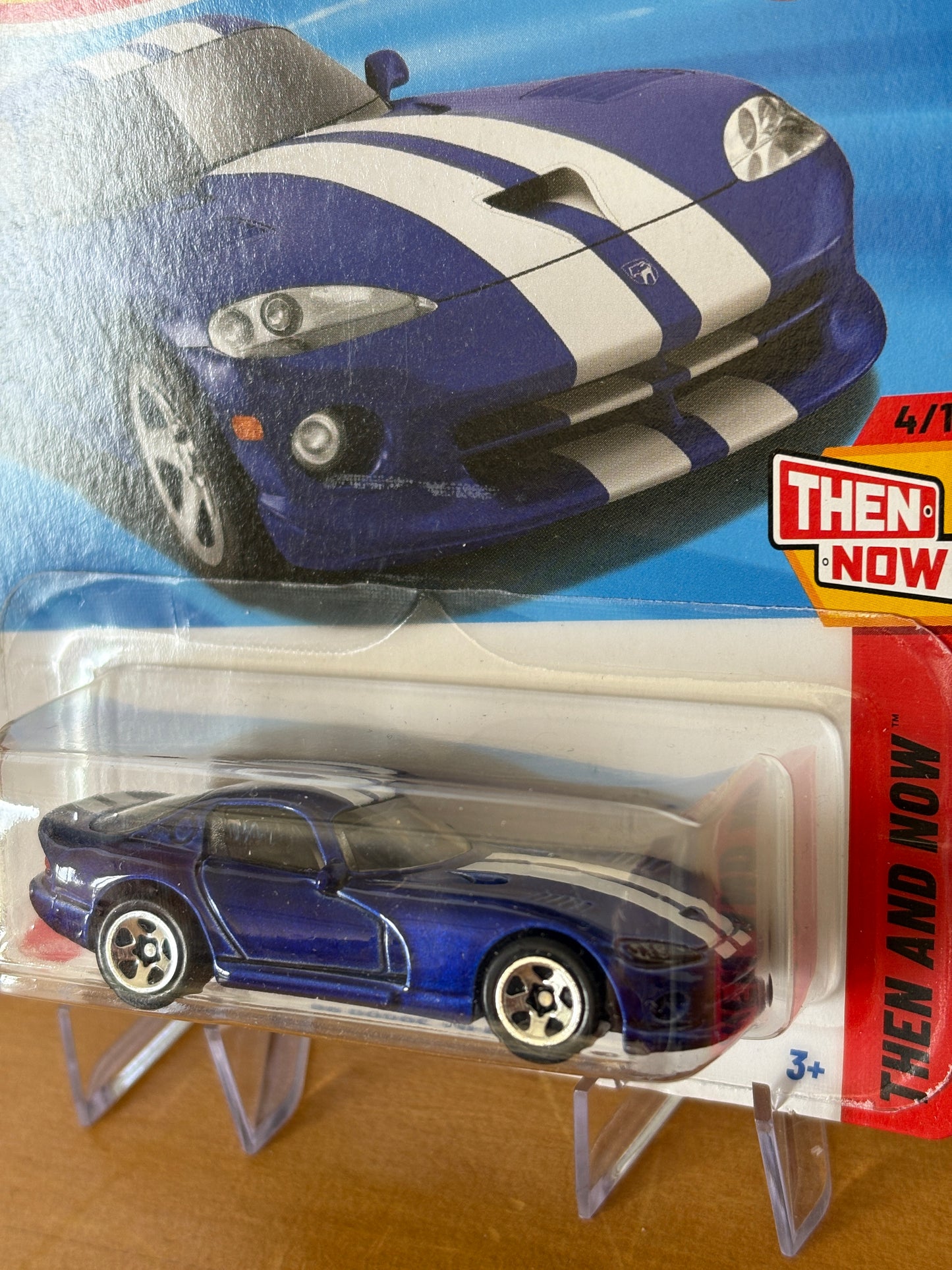 Hot Wheels Mainline / '95 Dodge Viper GTS / 2025 Then and Now 4/10