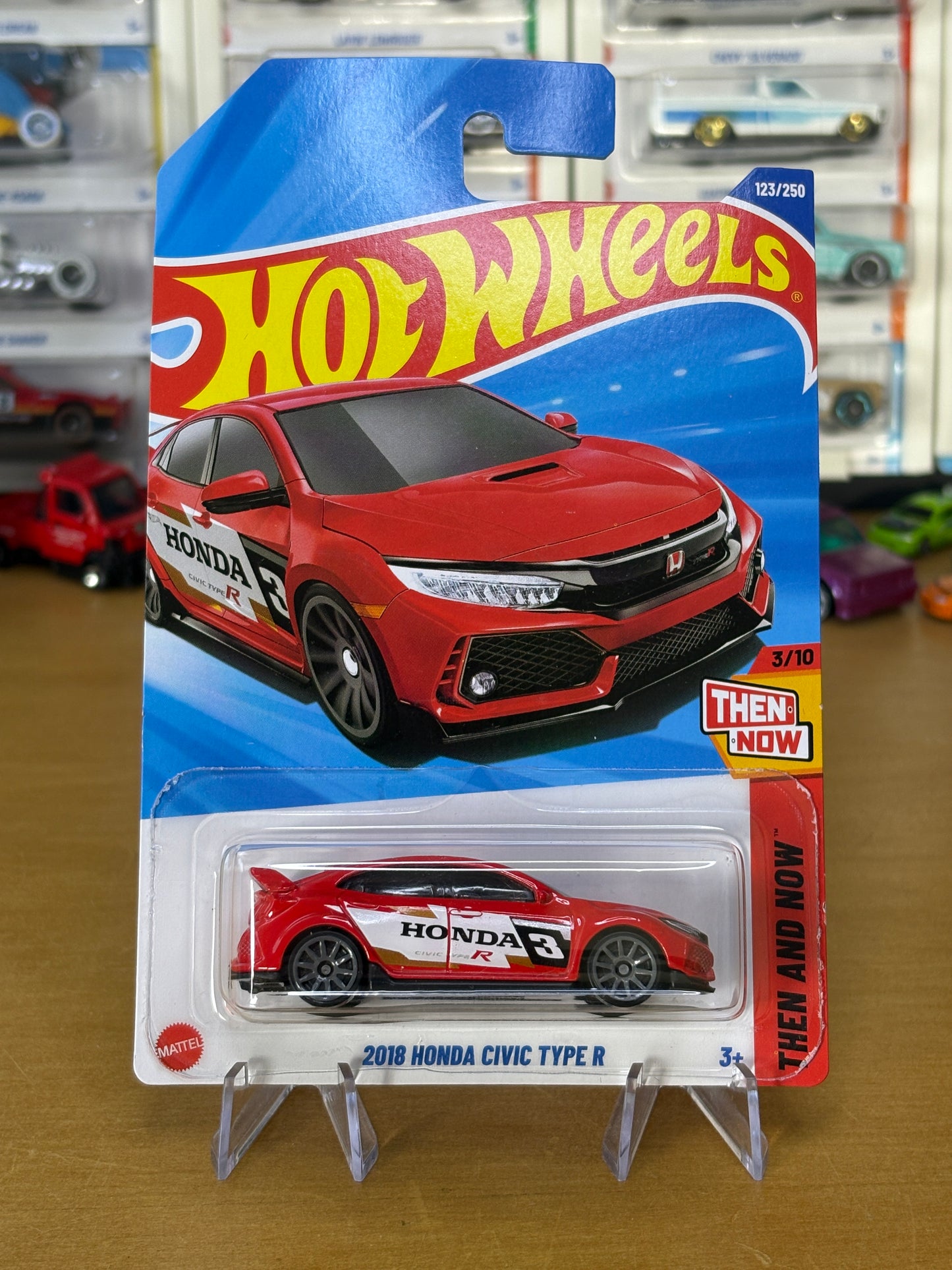 Hot Wheels Mainline / 2018 Honda Civic Type R / 2025 Then And Now 3/10