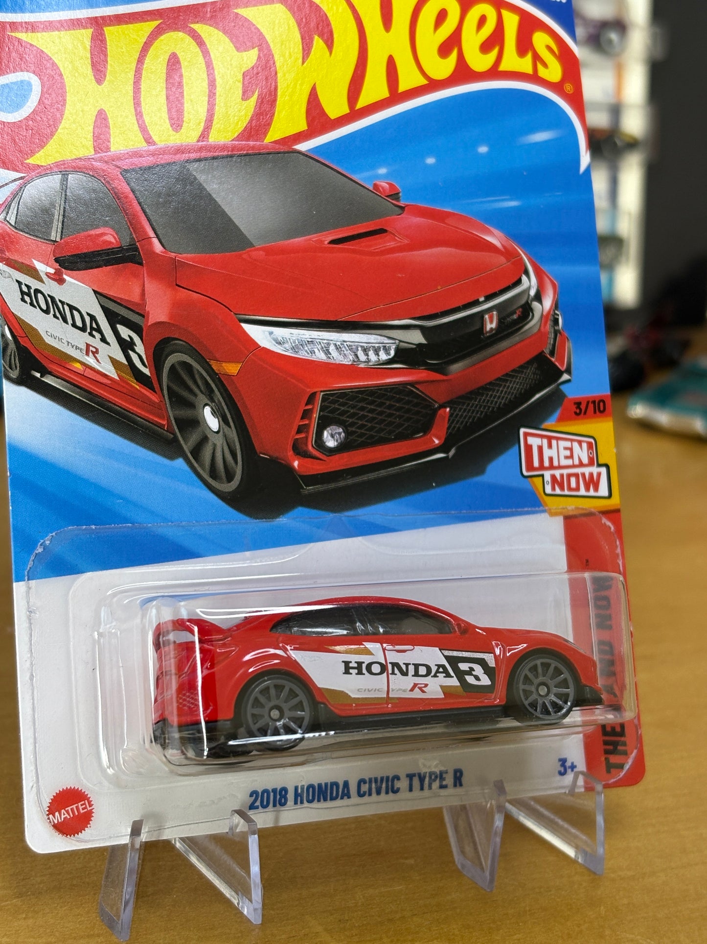Hot Wheels Mainline / 2018 Honda Civic Type R / 2025 Then And Now 3/10