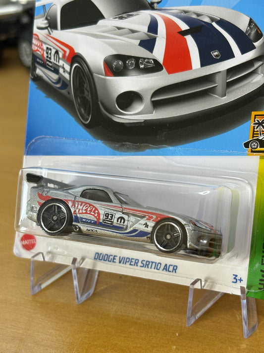 Hot Wheels Mainline / Dodge Viper SRT10 ACR / 2024 HW Exotics 10/10