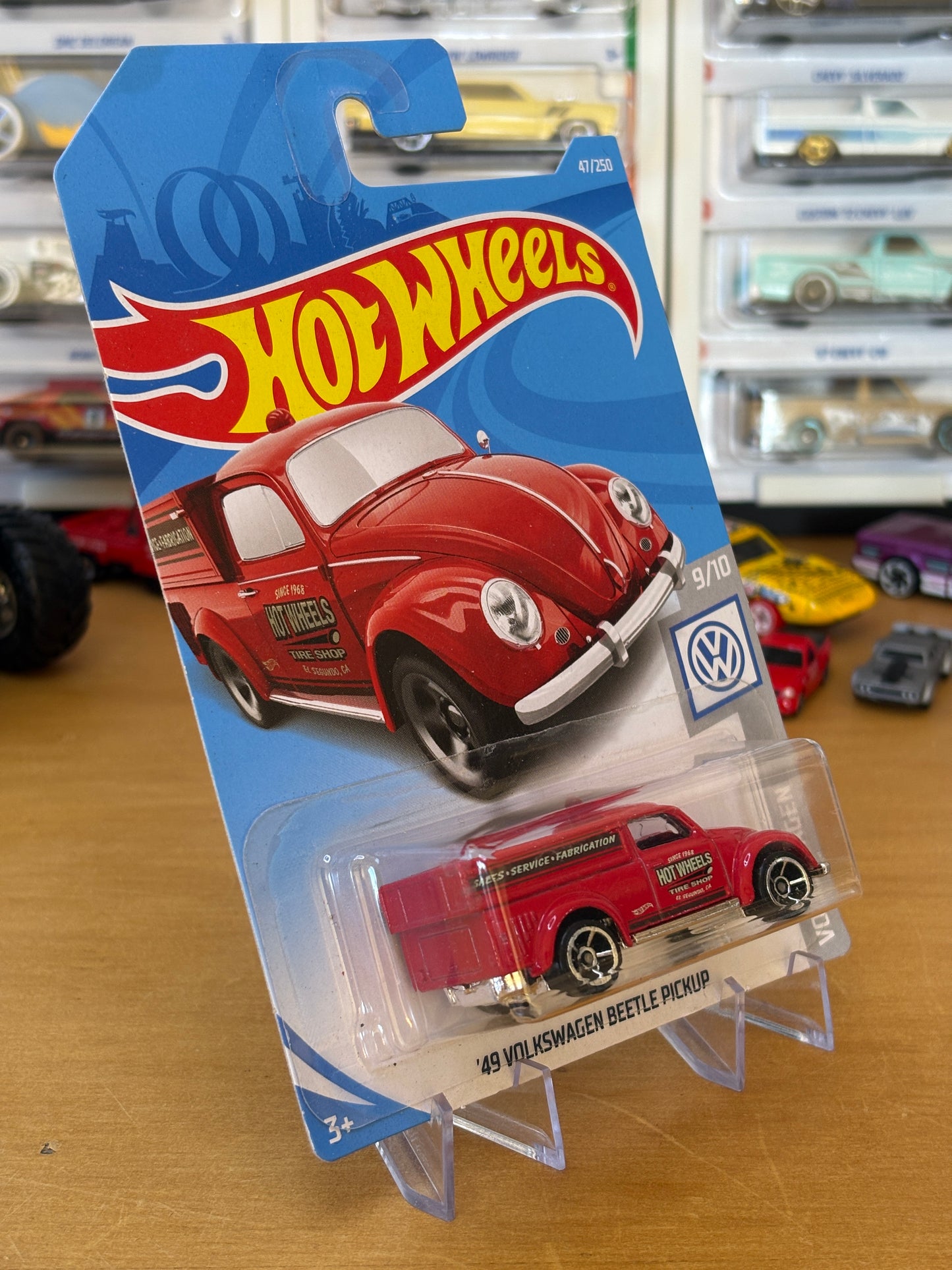 Hot Wheels Mainline / '49 Volkswagen Beetle Pickup / 2021 Volkswagen 9/10