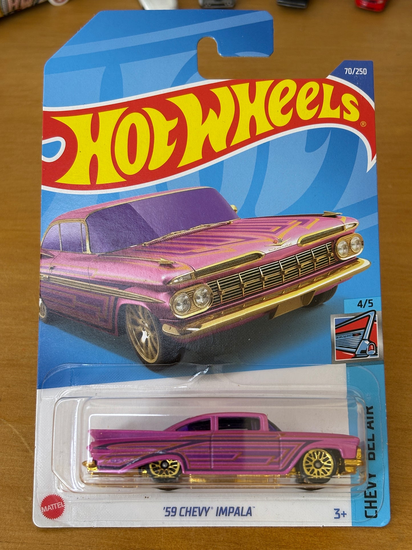 Hot Wheels Mainline / '59 Chevy Impala / 2021 Chevy Bel Air 4/5