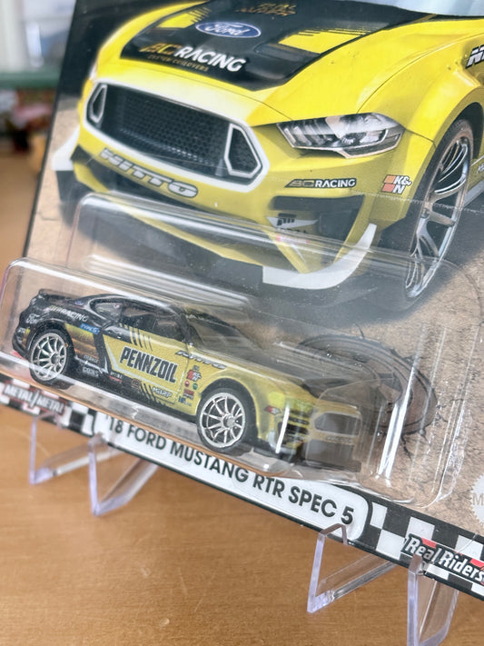 Hot Wheels Custom '18 Ford Mustang RTR Spec 5 Boulevard #61 Premium Diecast