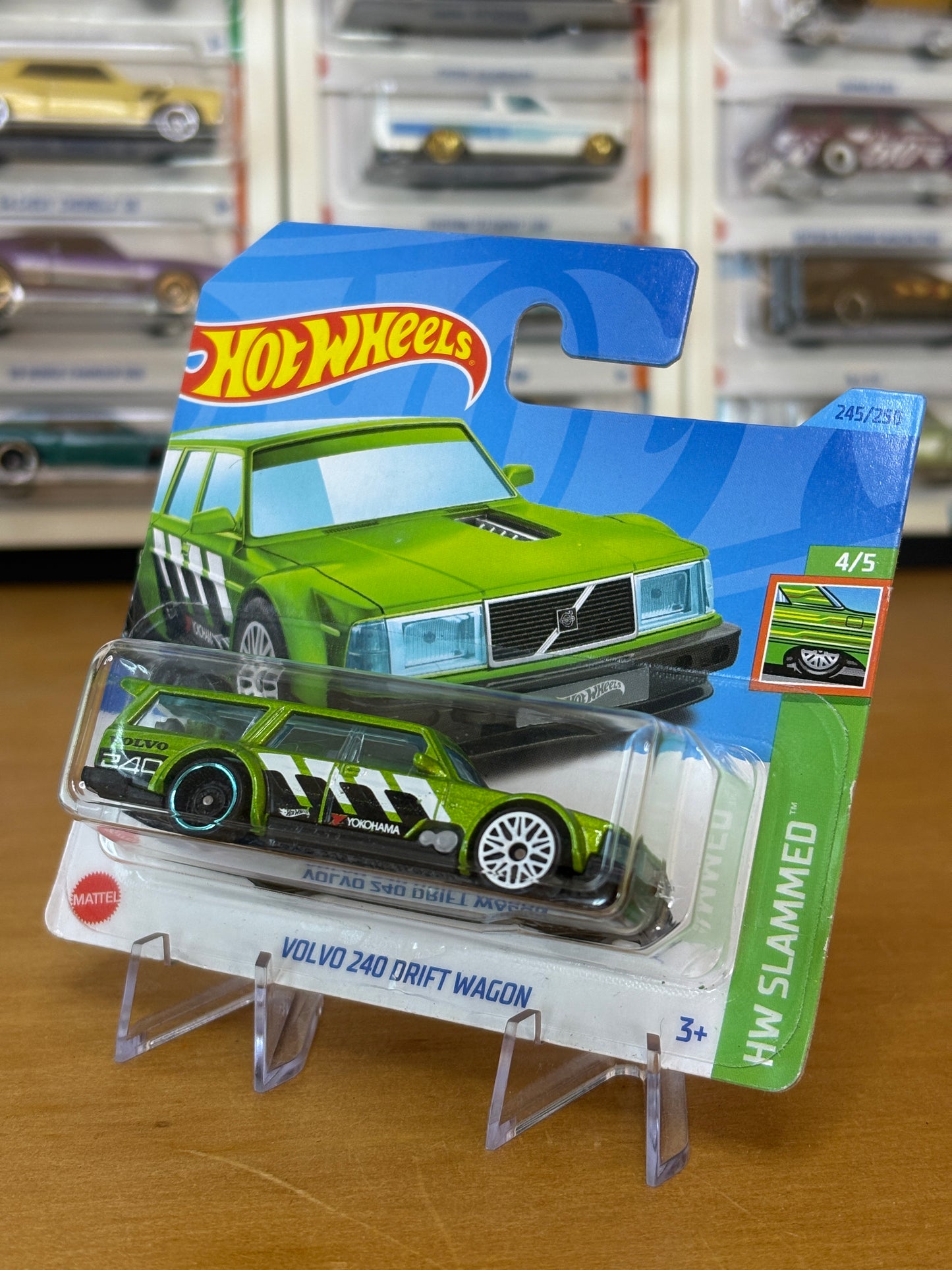 Hot Wheels Mainline / Volvo 240 Drift Wagon / 2023 HW Slammed