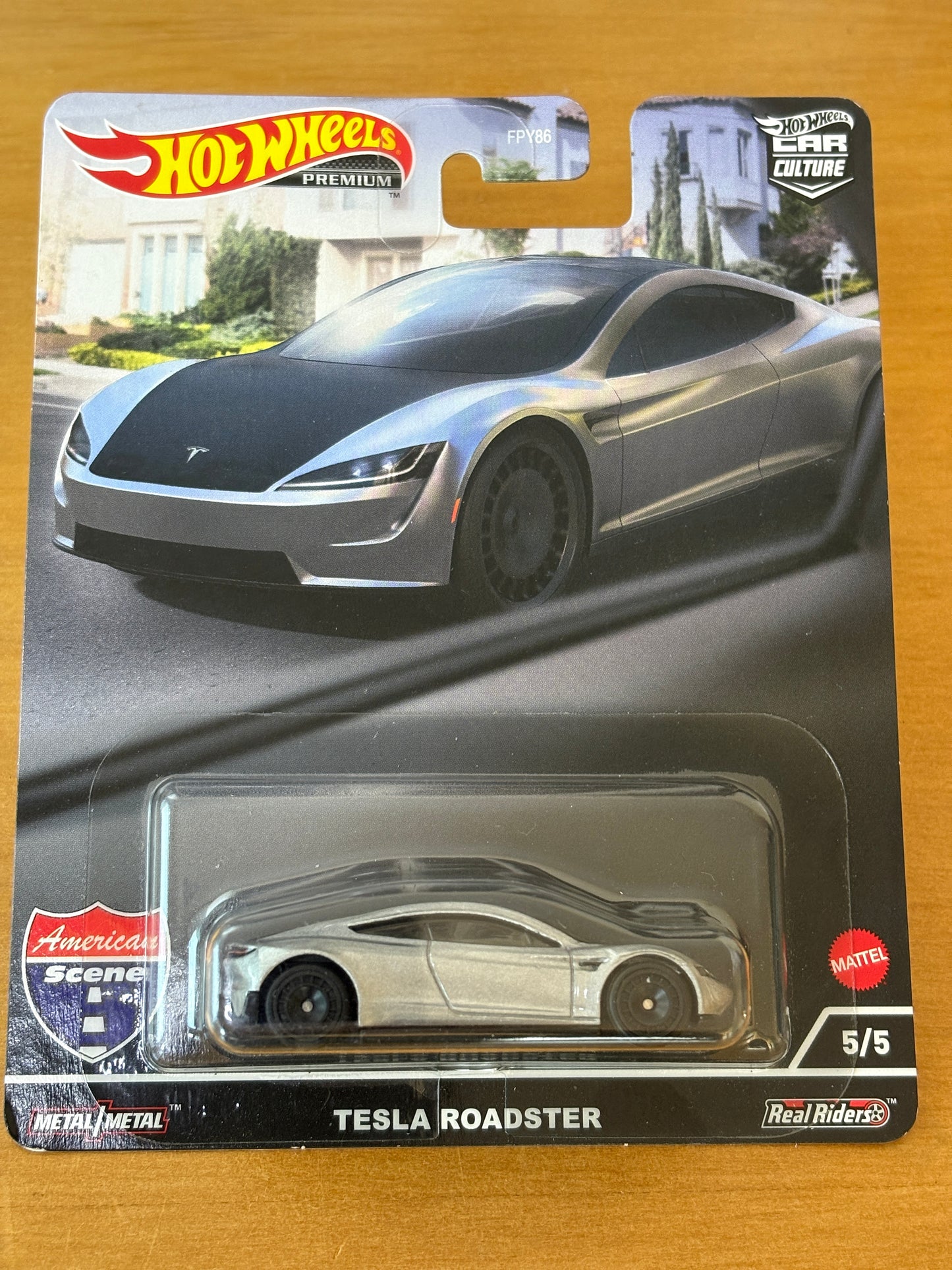 Hot Wheels Premium / Tesla Roadster / 2022 HW American Scene 5/5