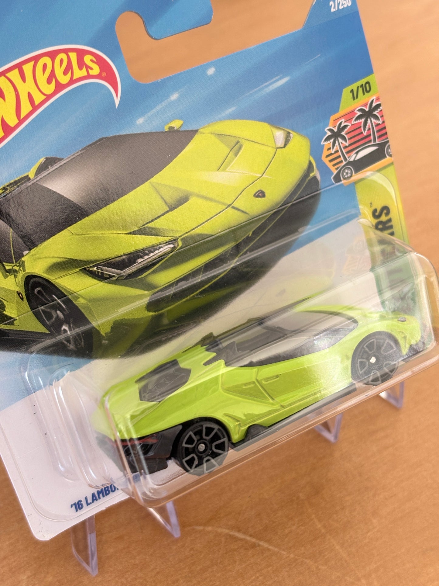 Hot Wheels '16 Lamborghini Centenario Roadster | 2026 HW Exoticars 1/10 (Short Card)