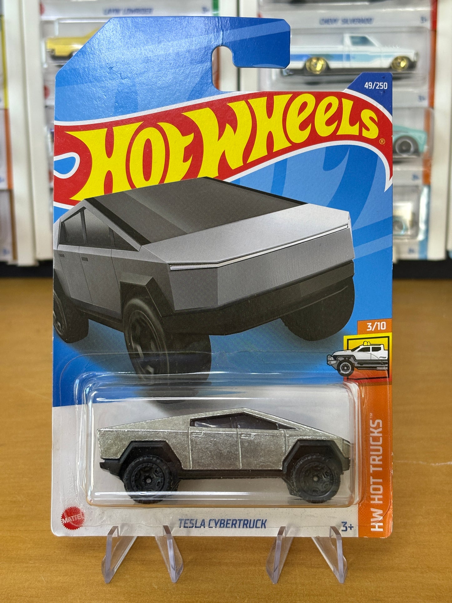 Hot Wheels Mainline / Tesla Cybertruck / 2024 HW Hot Trucks 3/10