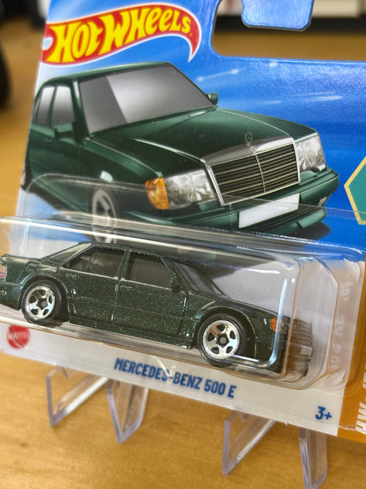 Hot Wheels Mainline / Mercedes-Benz 500 E / 2025 HW: 70's vs. 90's 3/10 Short Card
