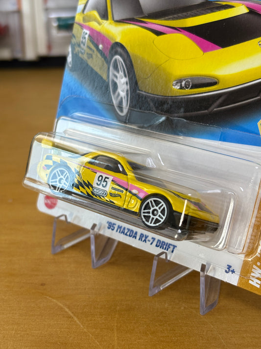 Hot Wheels Mainline / '95 Mazda RX-7 Drift / 2025 HW: 70's vs. 90's 9/10