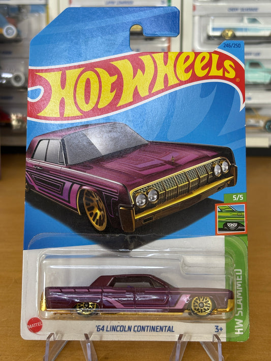 Hot Wheels Mainline / '64 Lincoln Continental / 2021 HW Slammed 5/5