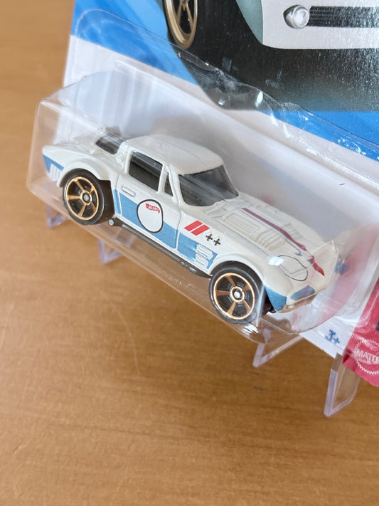 Hot Wheels Corvette Grand Sport | 2026 Then and Now 3/10 Mainline