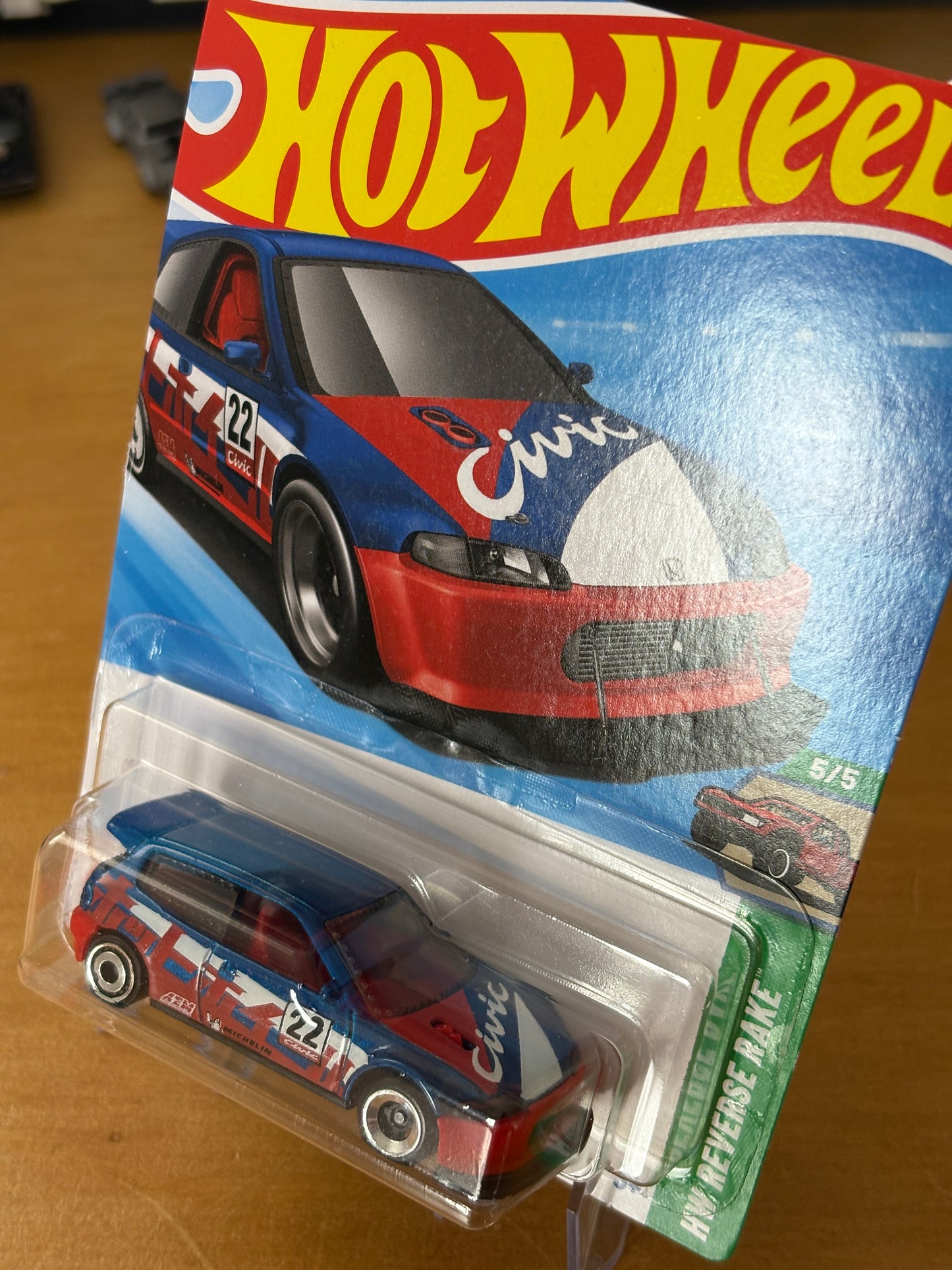 Hot Wheels Mainline / Honda Civic Custom / 2025 HW Reverse Rake 5/5