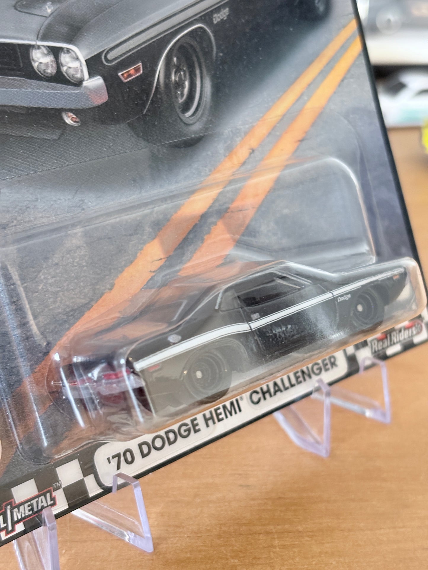 Hot Wheels '70 Dodge Hemi Challenger Boulevard #83 Premium Diecast