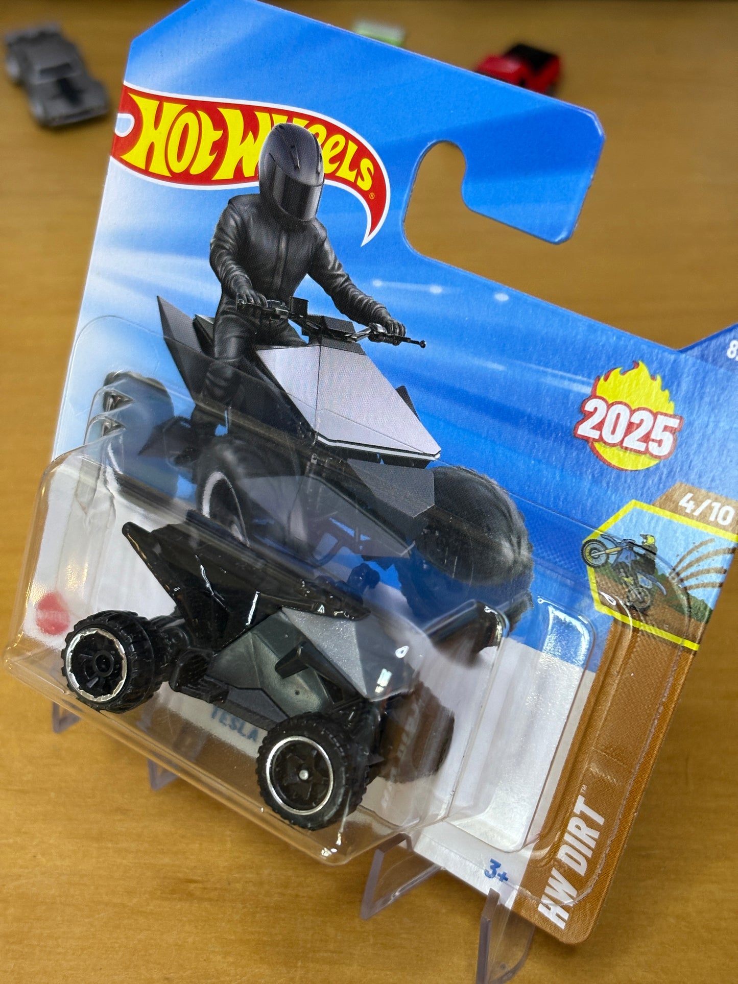 Hot Wheels Mainline / Tesla Cyberquad / 2025 HW Dirt 4/10 Short Card