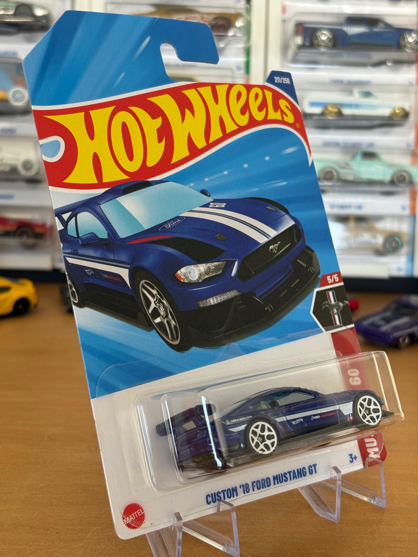 Hot Wheels Mainline / Custom '18 Ford Mustang GT / 2025 Mustang 60 5/5