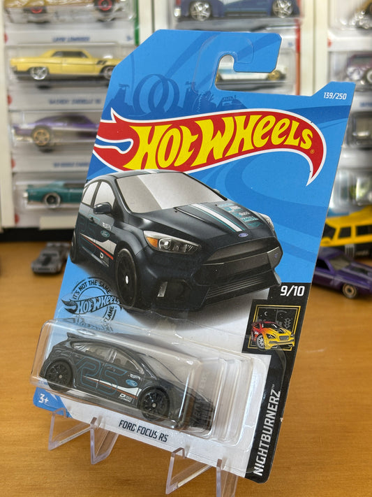 Hot Wheels Mainline / Ford Focus RS / 2019 Night Burners 9/10
