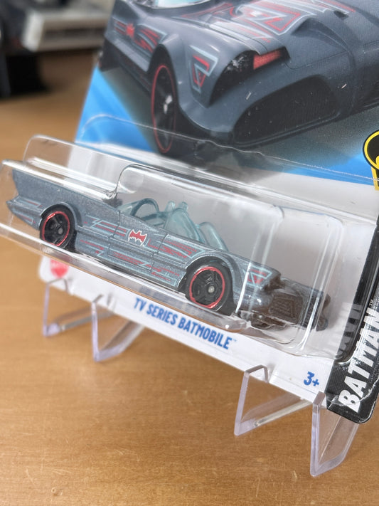 Hot Wheels TV Series Batmobile | 2026 Batman 3/5 Mainline
