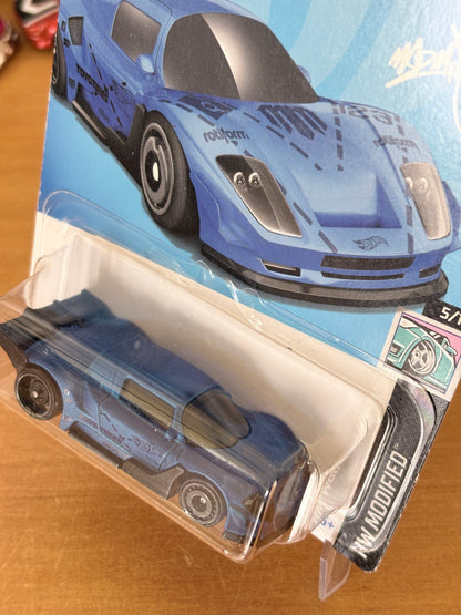 Hot Wheels Mainline / Mad Mike Drift Attack / 2022 HW Modified 5/10 (Copy)