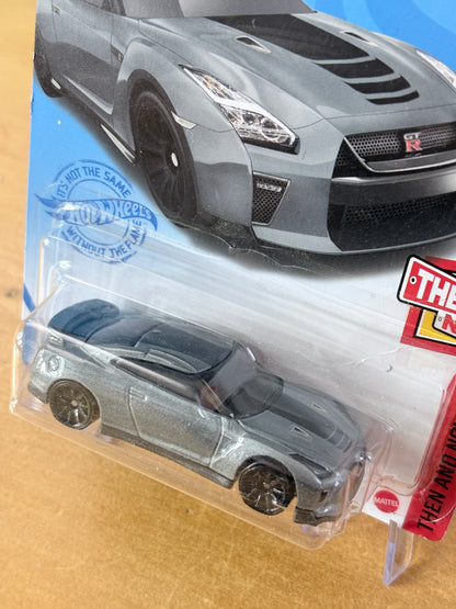 Hot Wheels '17 Nissan GT-R (R35) | Then and Now 2/10 Mainline