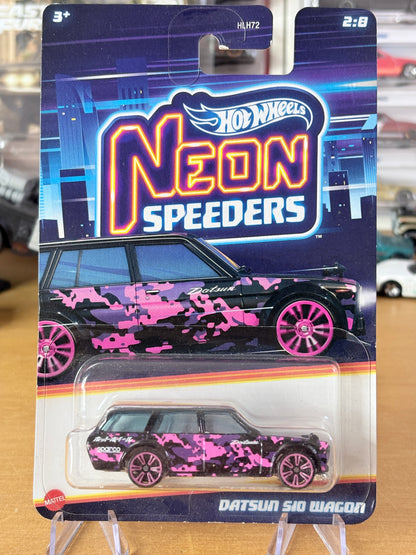 Hot Wheels Datsun 510 Wagon | 2/8 Neon Speeders
