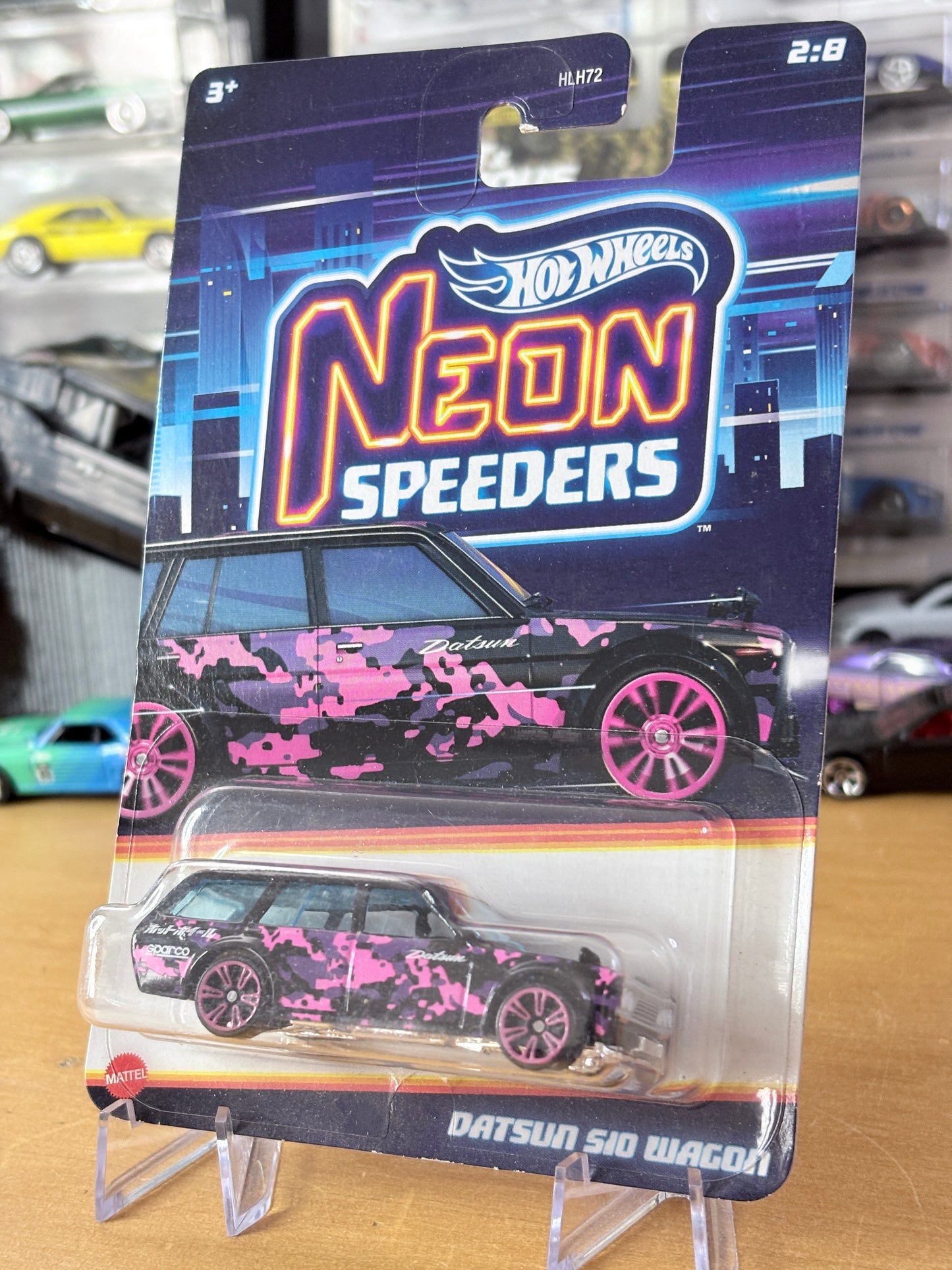 Hot Wheels Datsun 510 Wagon | 2/8 Neon Speeders