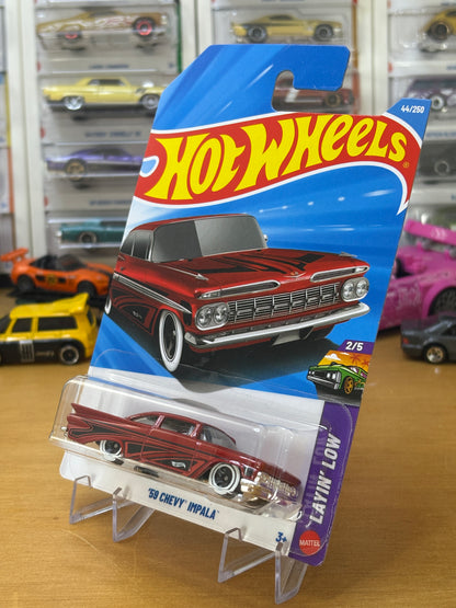 Hot Wheels Mainline / '59 Chevy Impala / 2026 Layin' Low 2/5