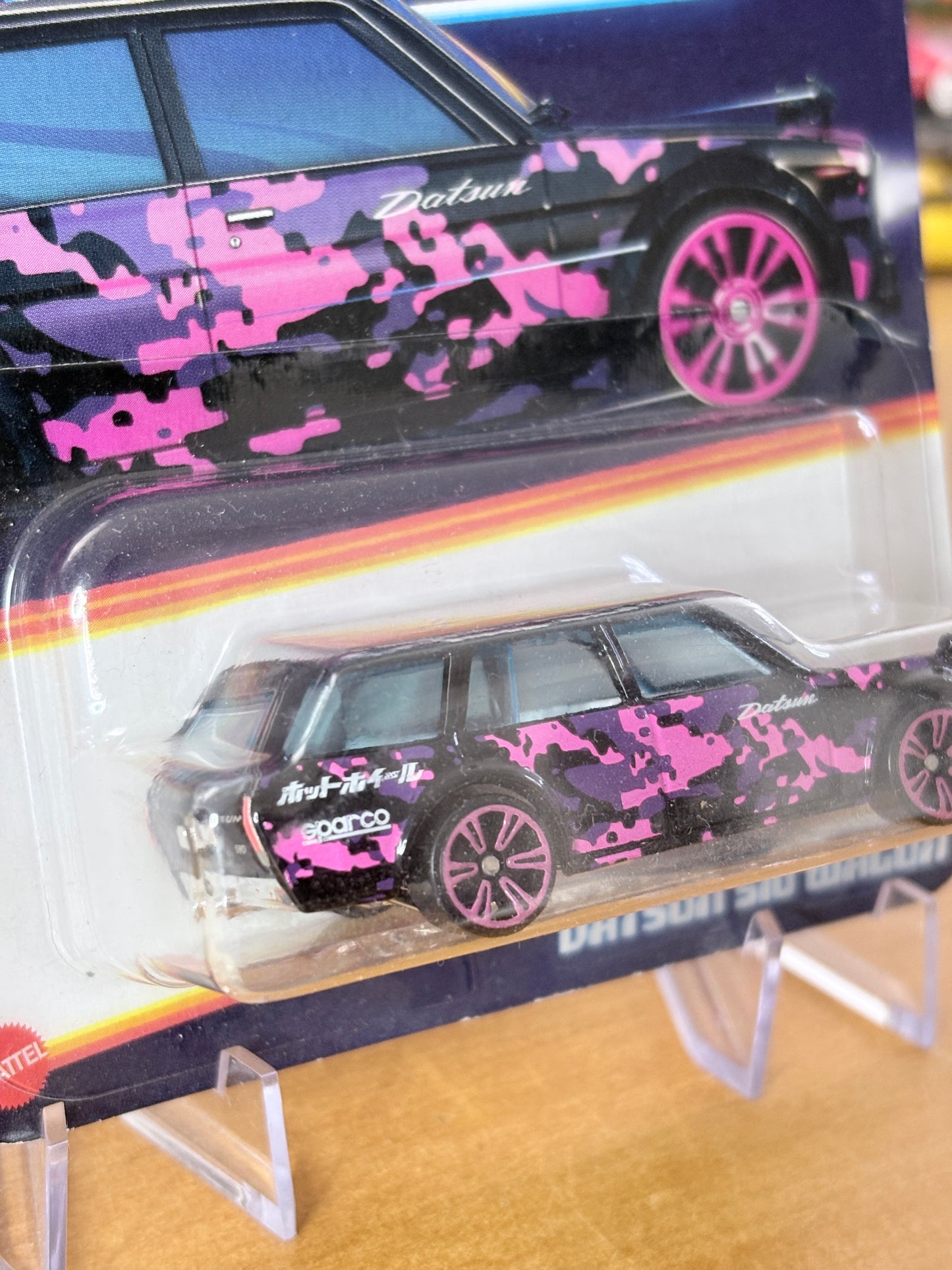 Hot Wheels Datsun 510 Wagon | 2/8 Neon Speeders