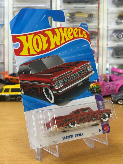Hot Wheels Mainline / '59 Chevy Impala / 2026 Layin' Low 2/5