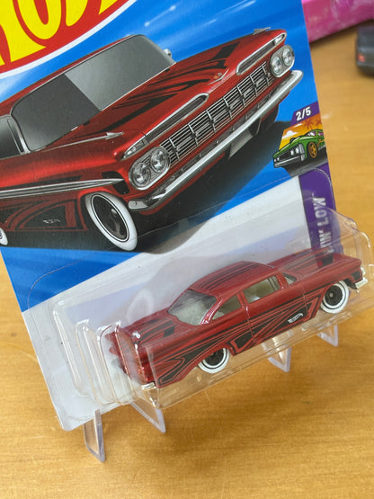 Hot Wheels Mainline / '59 Chevy Impala / 2026 Layin' Low 2/5