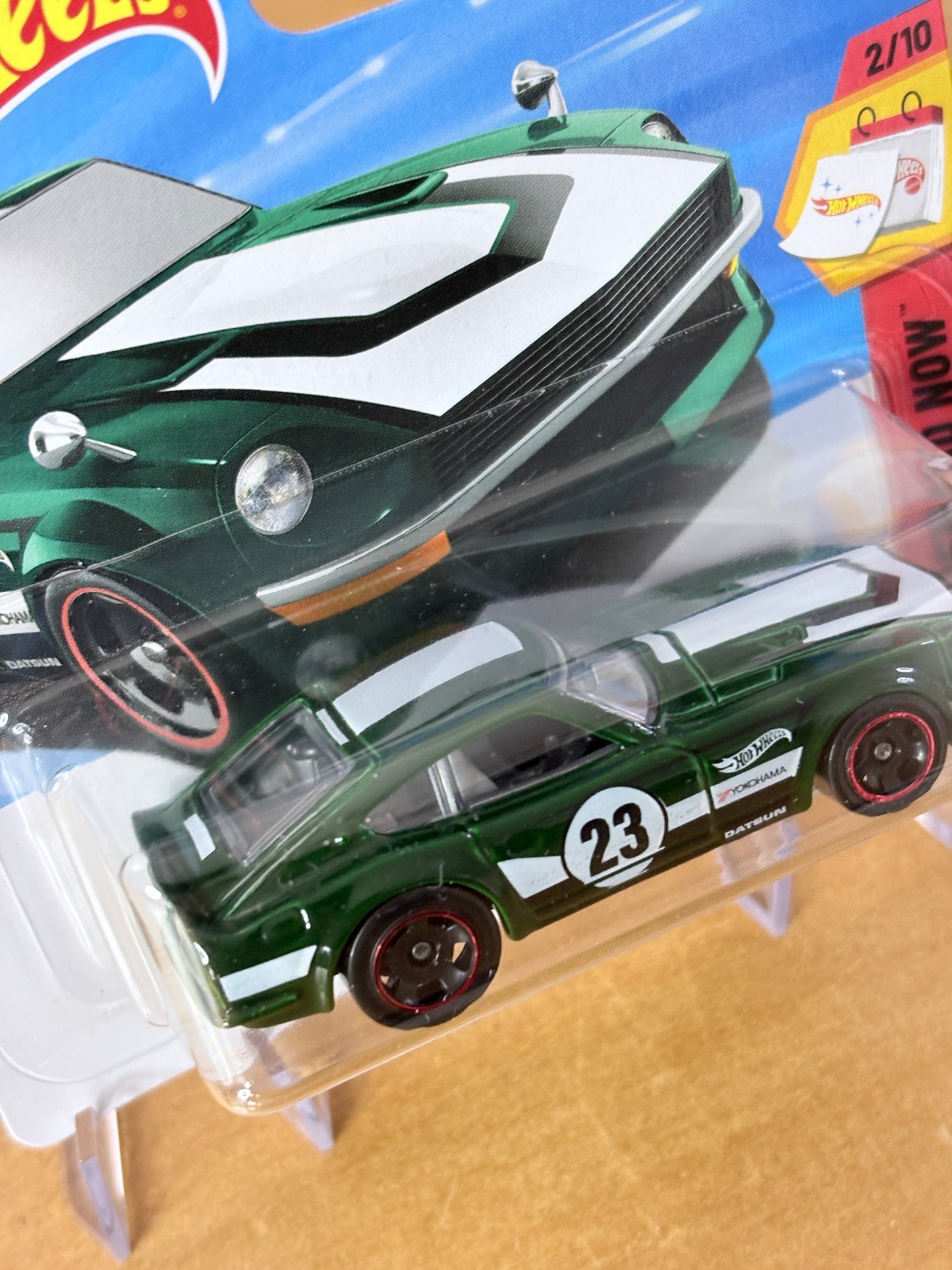 Hot Wheels Datsun 240z | Then and Now 2/10 Mainline