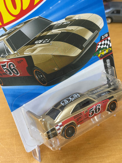 Hot Wheels Mainline / '69 Dodge Charger Daytona / 2026 HW Starting Grid 2/10