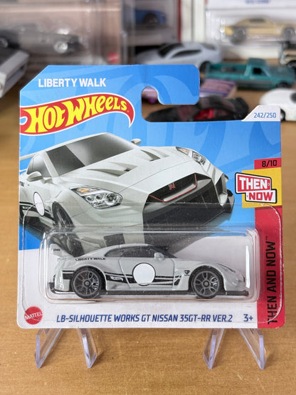 Hot Wheels LB-Silhouette Works GT Nissan 35GT-RR Ver.2 | 2024 Then and Now 5/10 Mainline