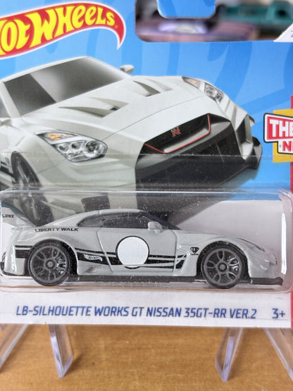 Hot Wheels LB-Silhouette Works GT Nissan 35GT-RR Ver.2 | 2024 Then and Now 5/10 Mainline