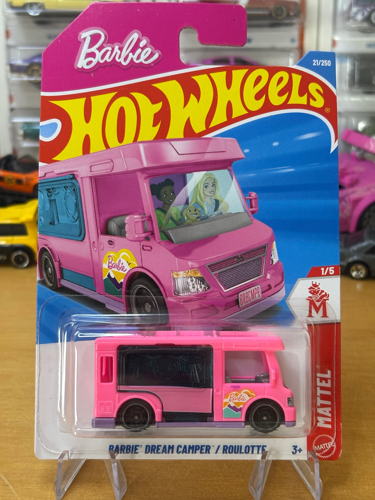 Hot Wheels Mainline / Barbie Dream Camper / 2026 Mattel 1/5