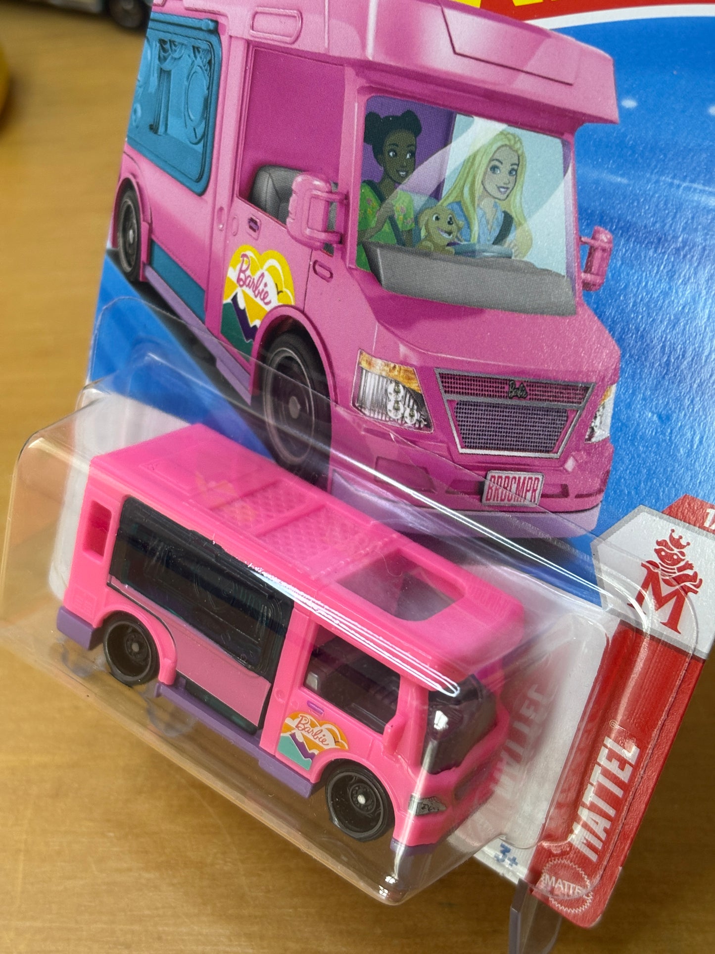 Hot Wheels Mainline / Barbie Dream Camper / 2026 Mattel 1/5