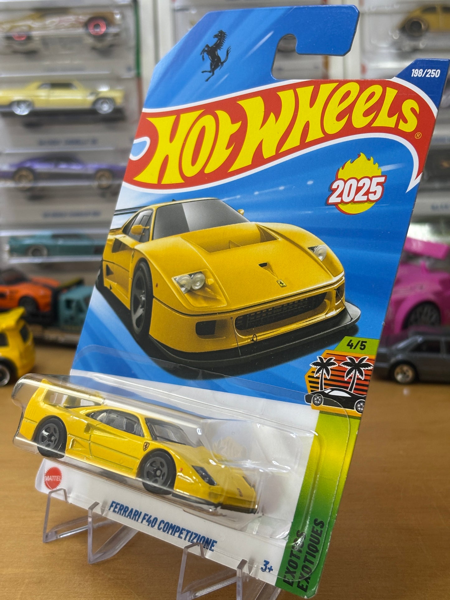 Hot Wheels Mainline / Ferrari F40 Competizione / 2025 Exotics 4/5 YELLOW