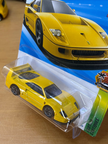 Hot Wheels Mainline / Ferrari F40 Competizione / 2025 Exotics 4/5 YELLOW